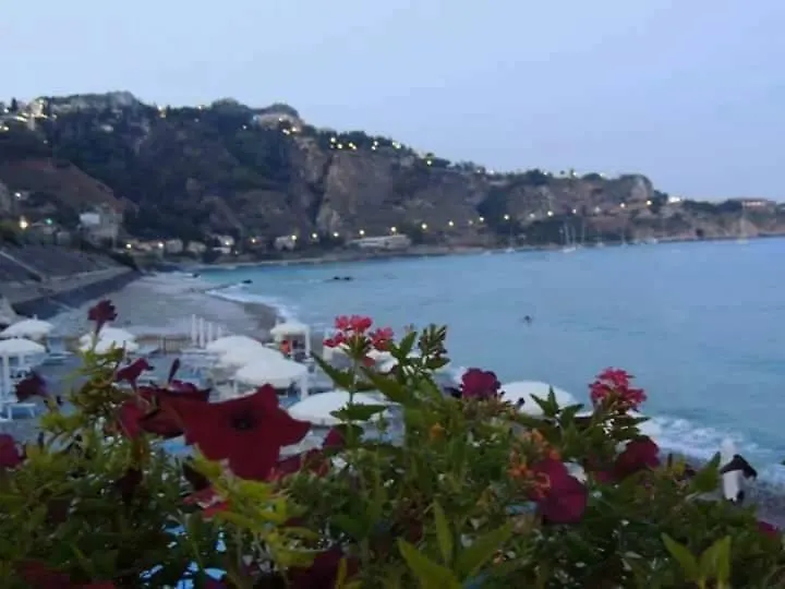 La Rosa dei Venti sul Mare Appartamento Taormina