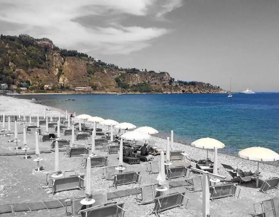 La Rosa dei Venti sul Mare Appartamento Taormina